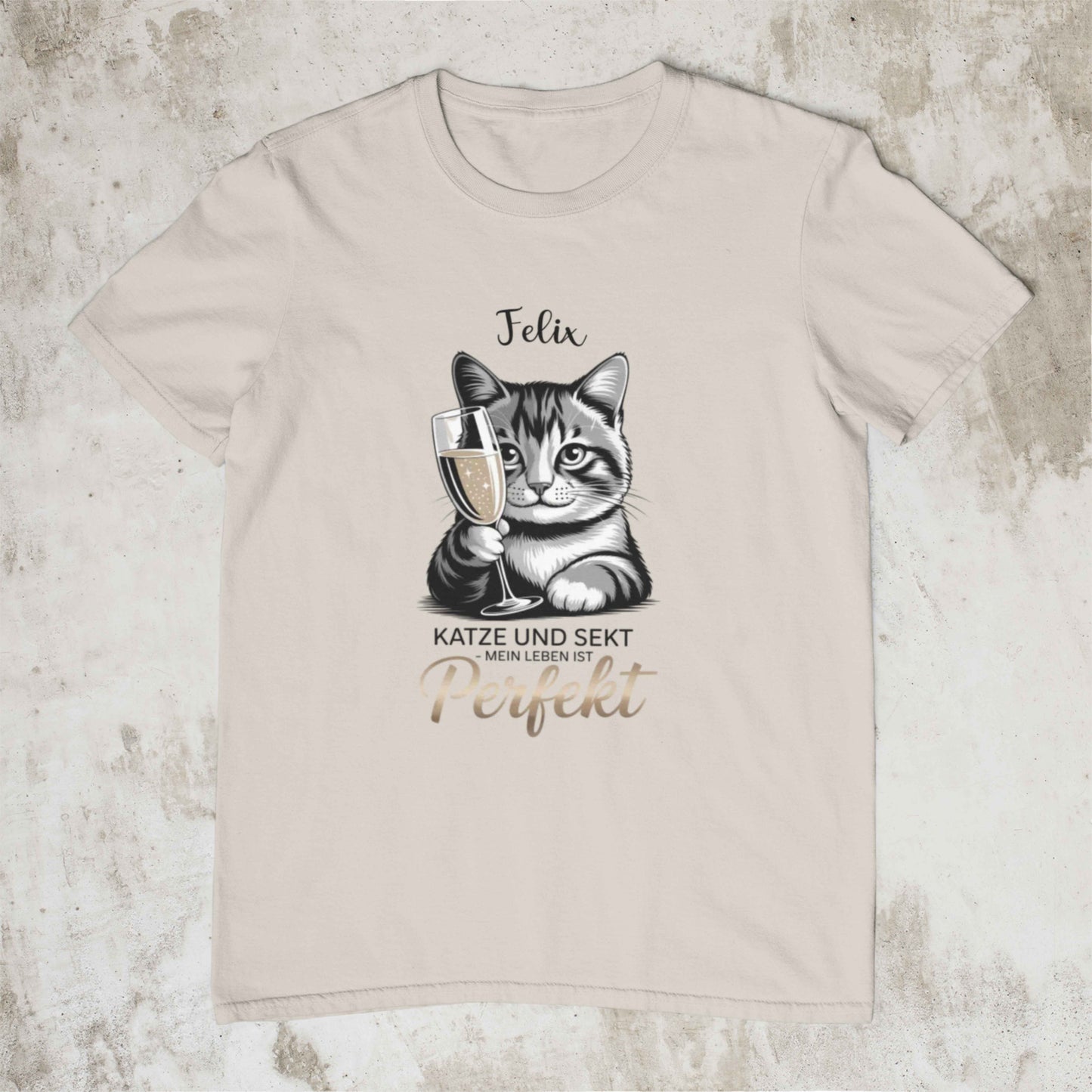 Katze und Sekt – Personalisiertes Shirt